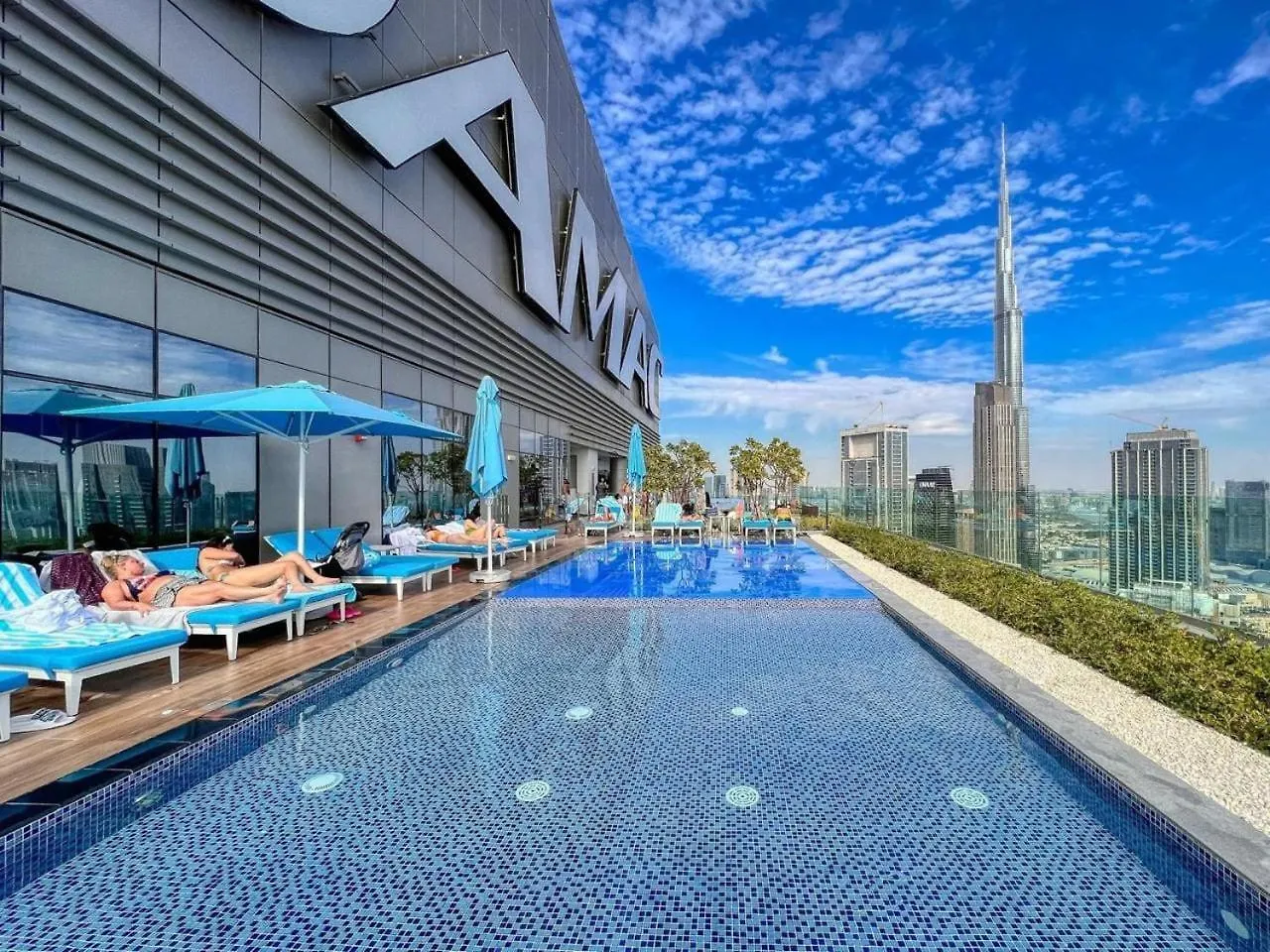 5 Star Rooftop Infinity Pool With Burj Khalifa Views Dubái Apartamento